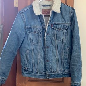 Levis Sherpa jacket